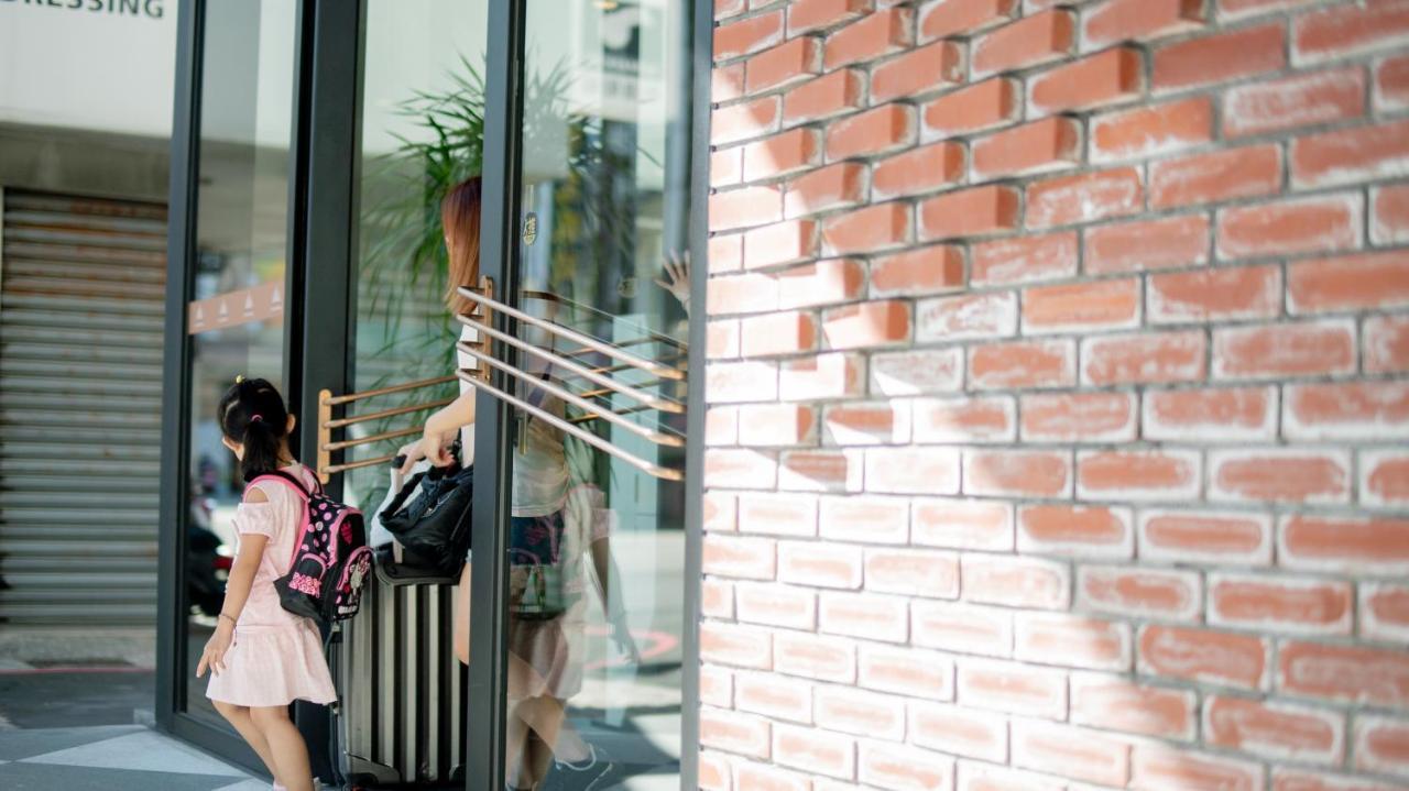 Hotel East Taichung Esterno foto