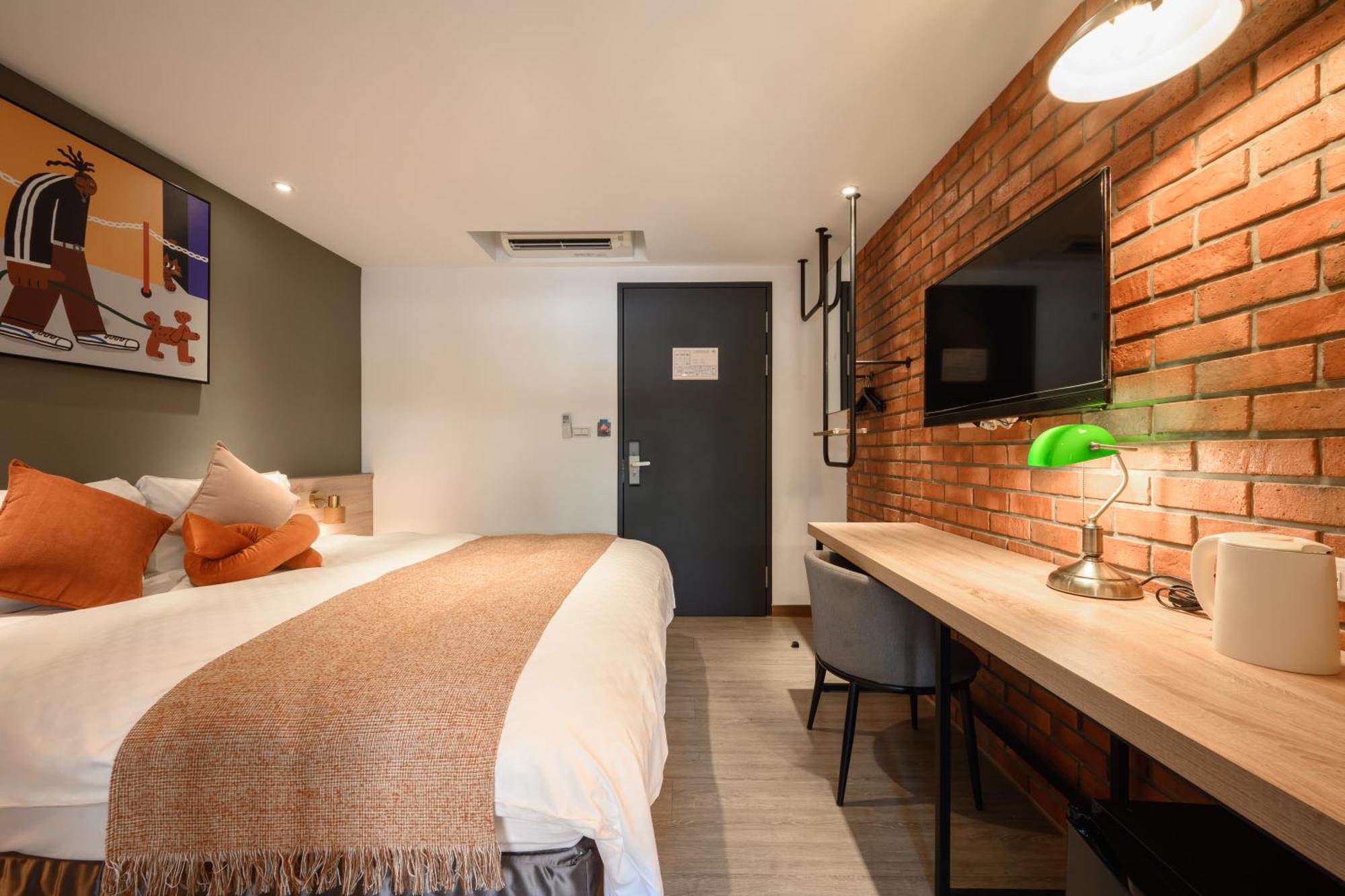 Hotel East Taichung Esterno foto